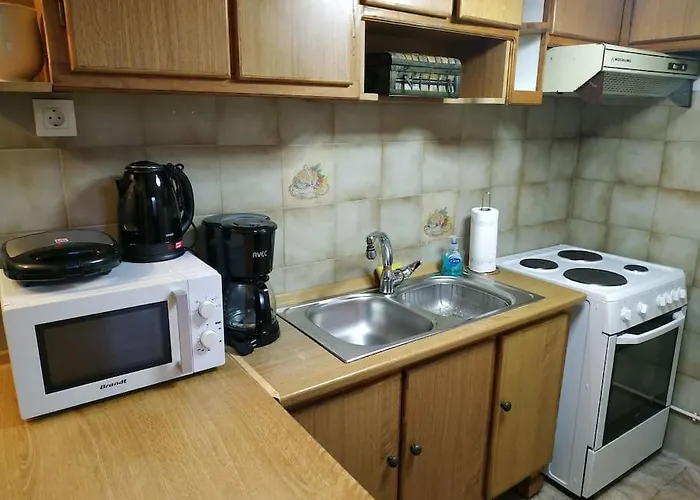 Linda\'S House 2