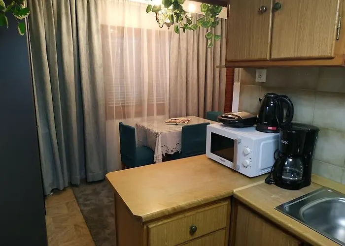 Linda\'S House 2